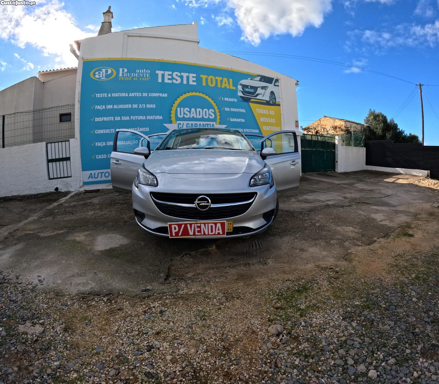 Opel Corsa Edition 1.2 — fotografia 14