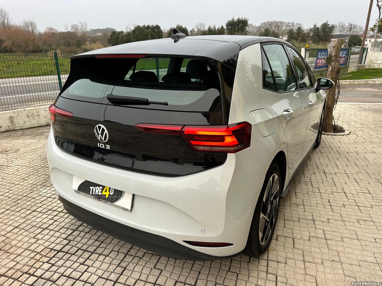 Volkswagen ID.3 Pro Performance Tech — fotografia 14