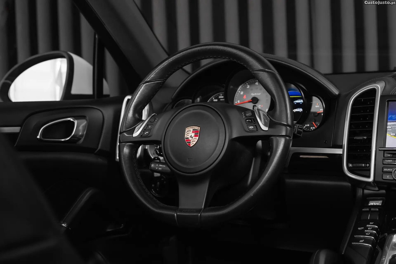 Porsche Cayenne S — fotografia 10