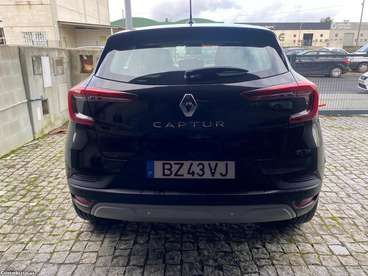 Renault Captur 1.0 Tce Businesse Edition — fotografia 4