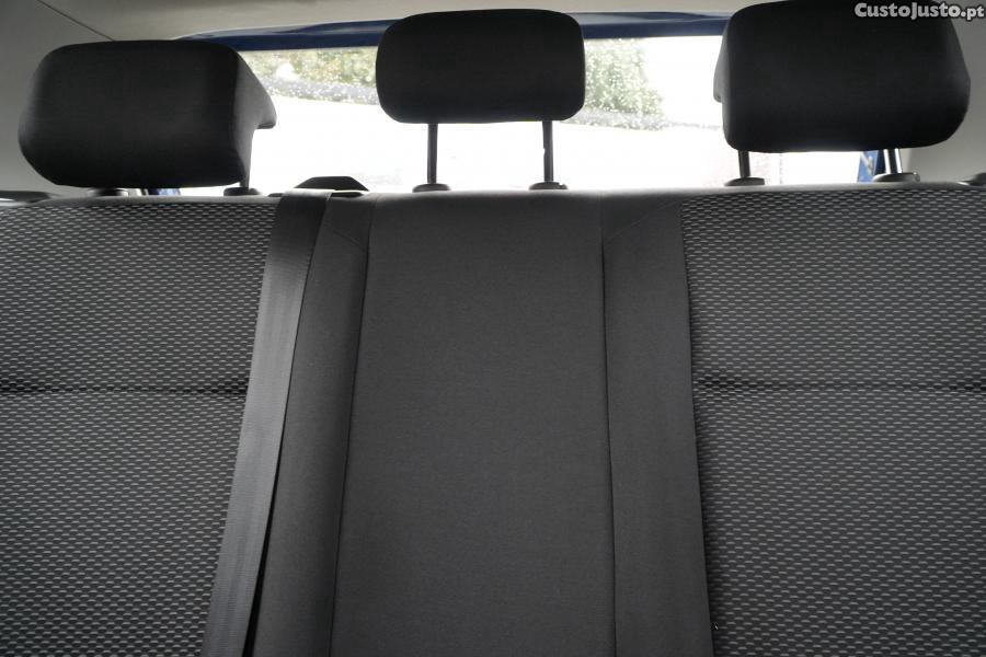 Volkswagen Polo 1.0 Confortline — fotografia 5