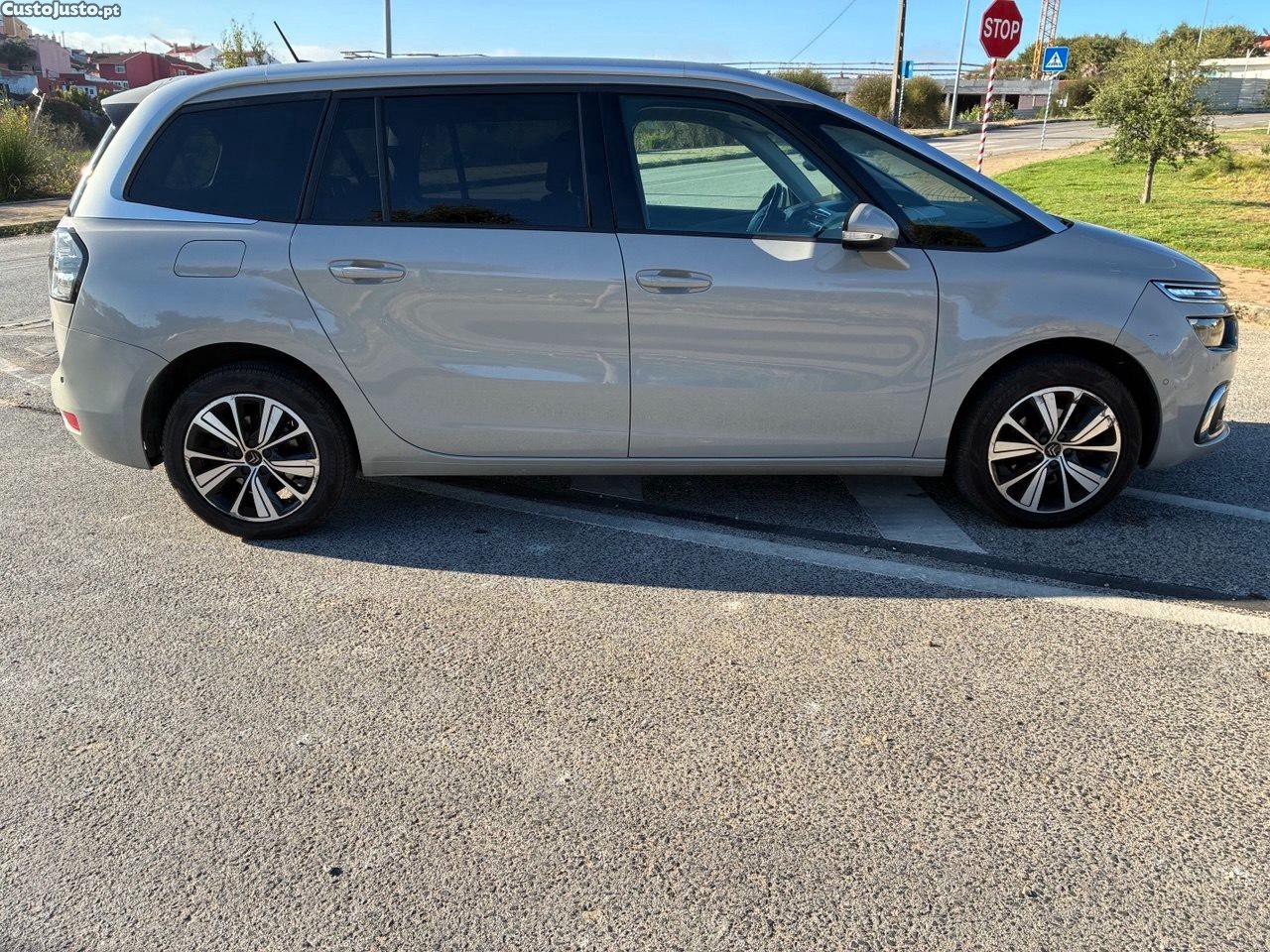 Citroën C4 Grand Picasso - 18 foto 3
