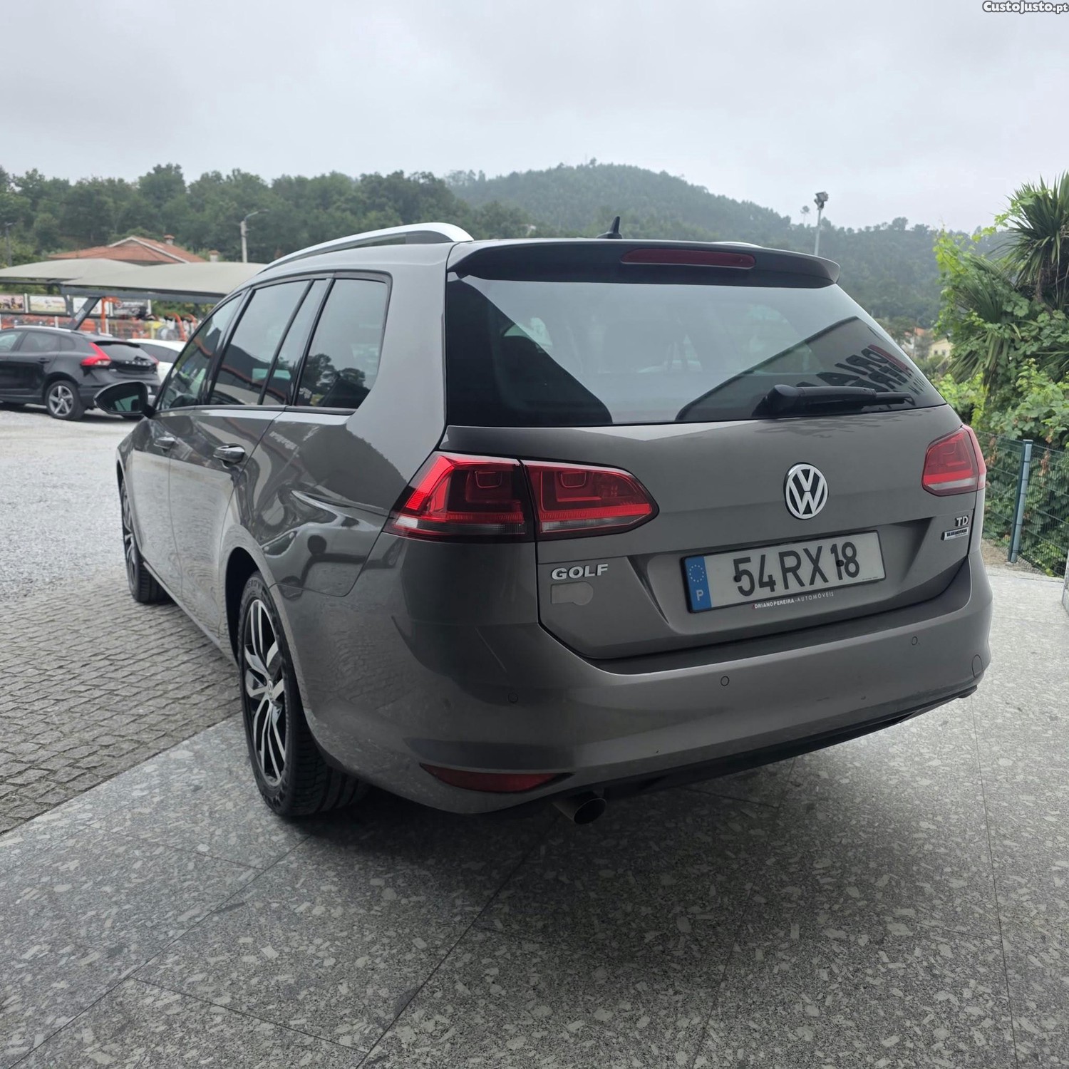 Volkswagen Golf Variant 1.6 TDi GPS Edition — fotografia 23