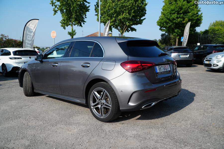 Mercedes-Benz A 250 e 8G-DCT AMG Line — fotografia 17