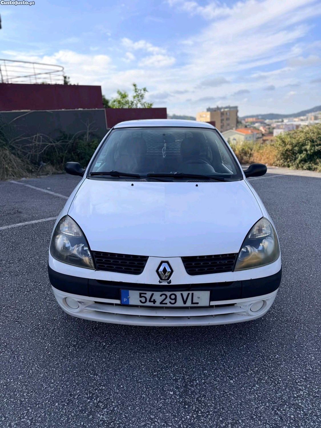 Renault Clio 1.5 dci — fotografia 2