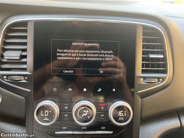 Renault Mégane 1.5 Blue dCi Limited — fotografia 7