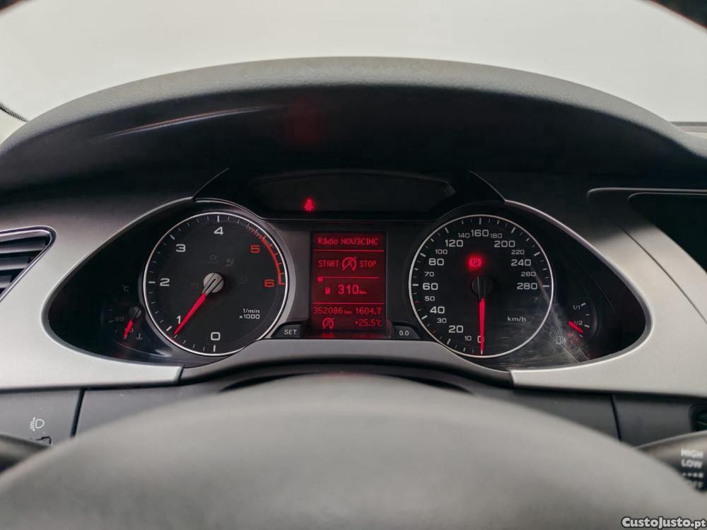 Audi A4 2.0 TDI Advance — fotografia 5