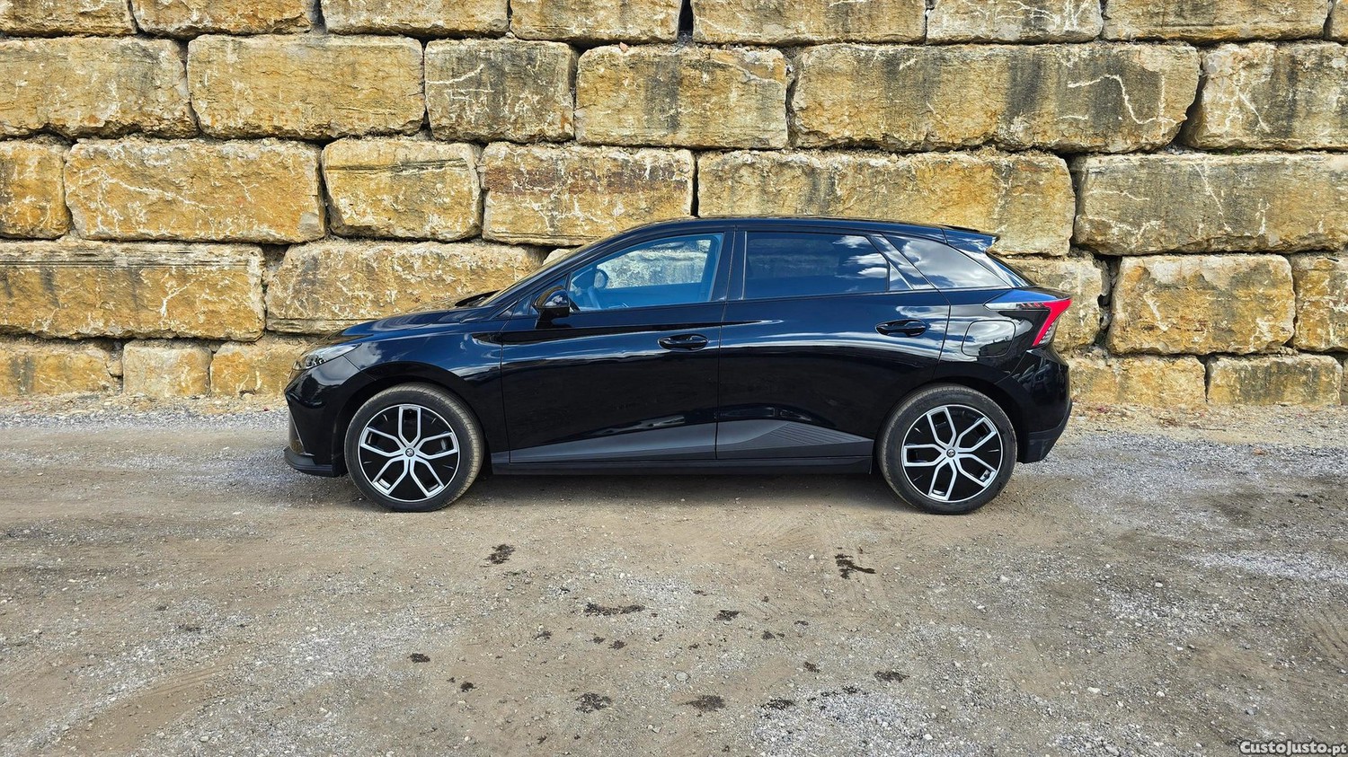 MG  64 kWh Luxury - 24 — photo 3