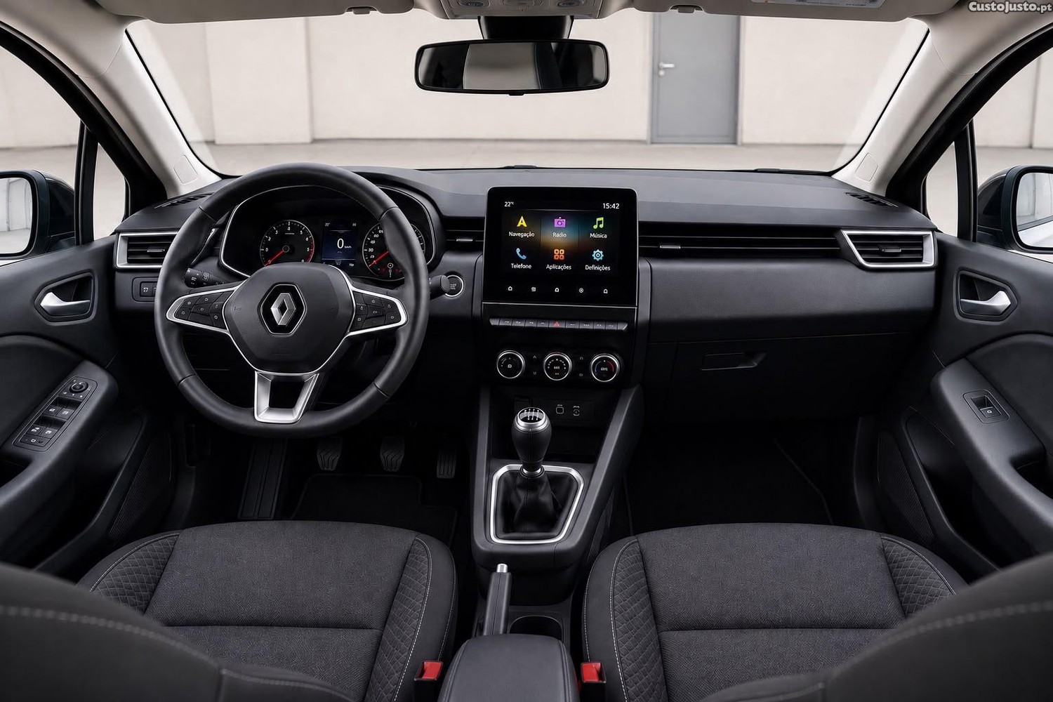 Renault Clio 1.0 TCe Zen — fotografia 5