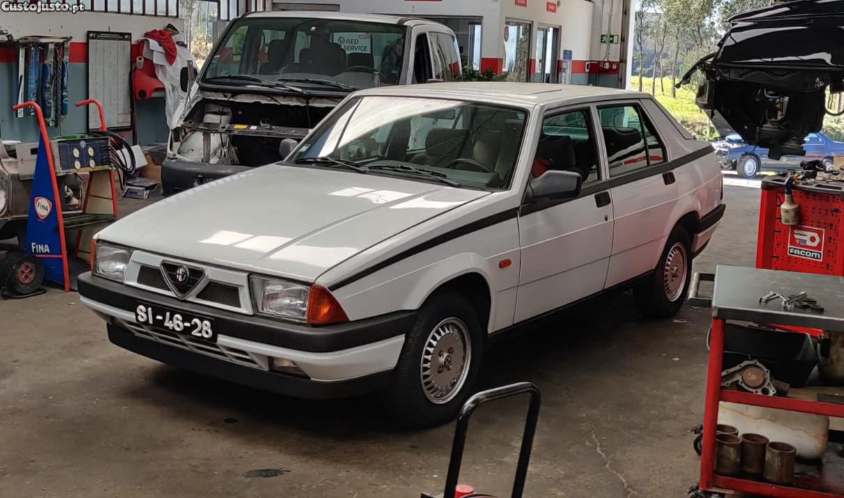 Alfa Romeo 75 1.6 — fotografia 7