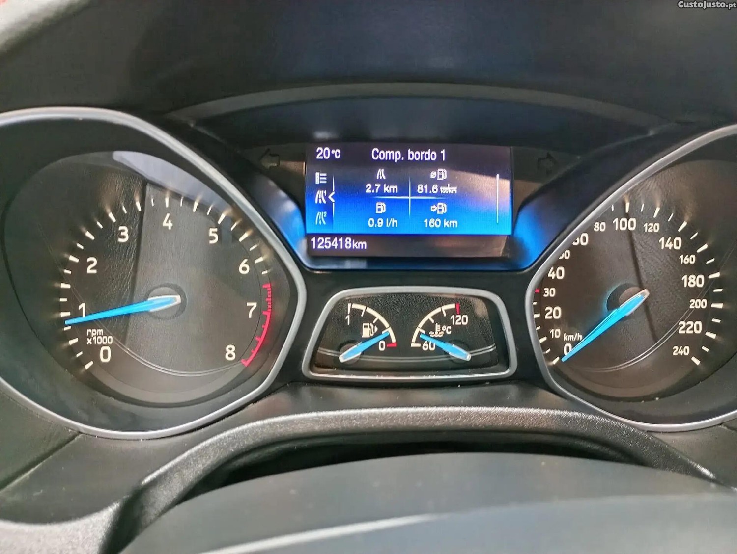 Ford Focus 1.0 SCTi ST-Line — fotografia 14