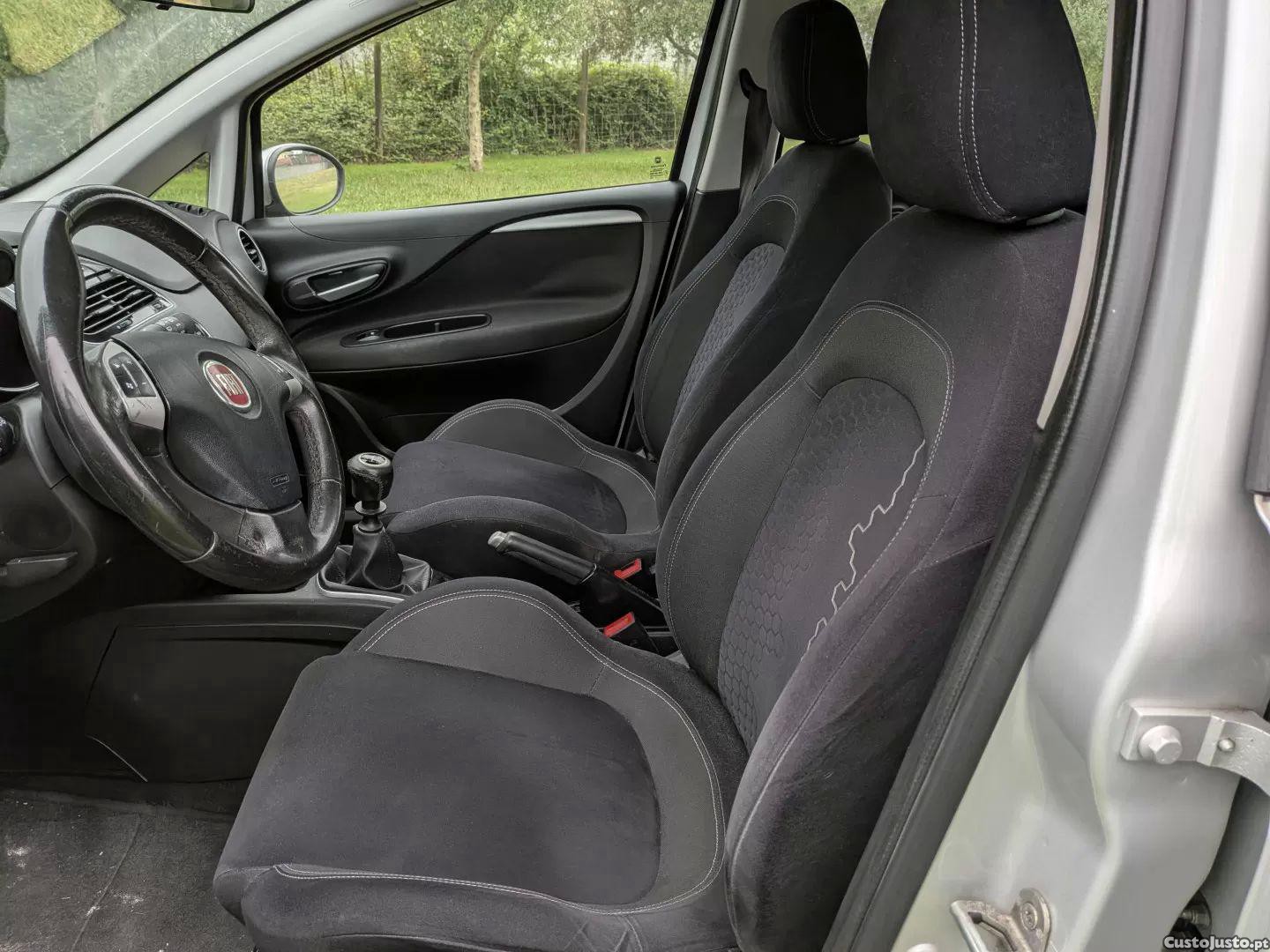 Fiat Punto 1.4 lounge gpl — fotografia 4