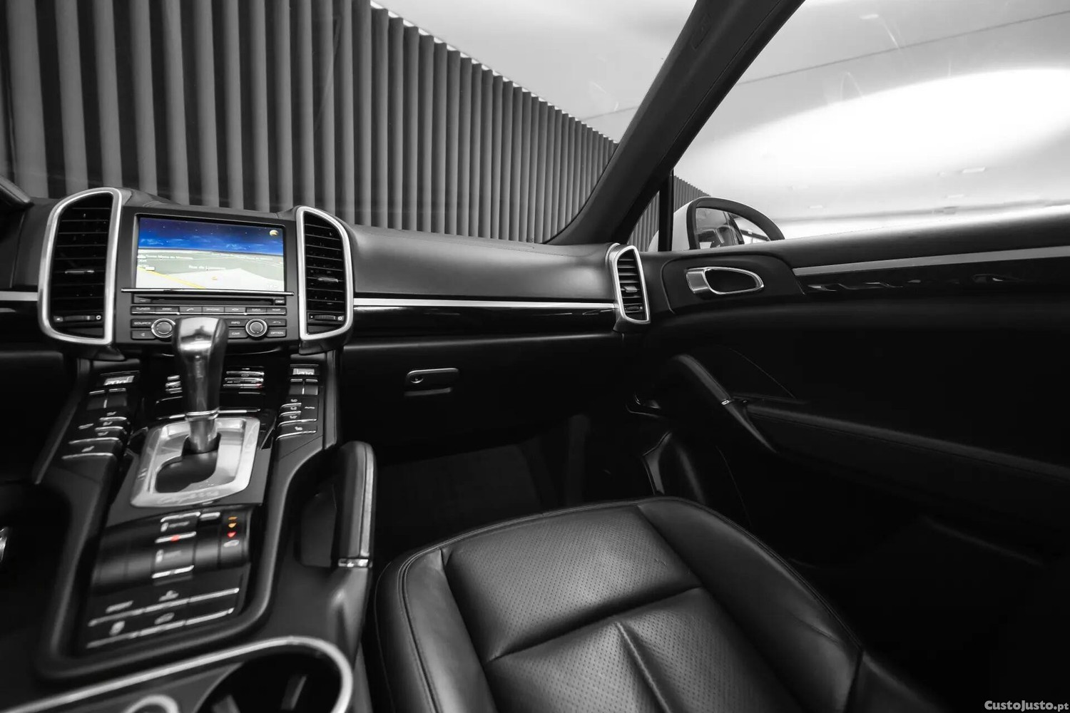 Porsche Cayenne S — fotografia 12