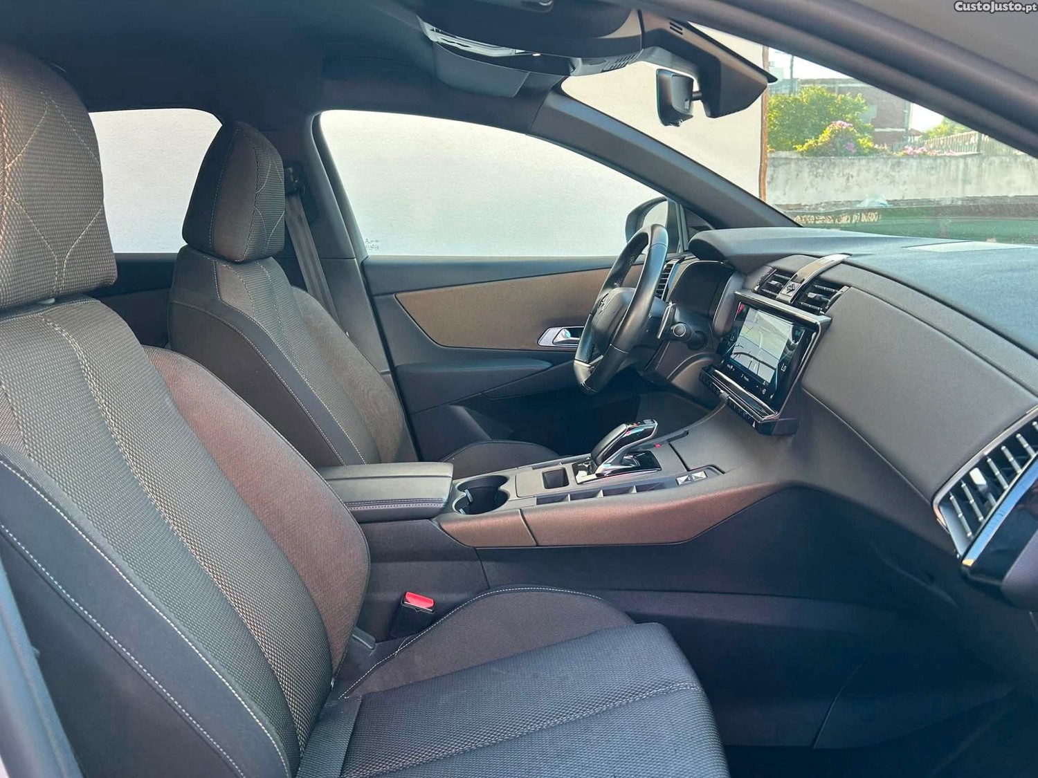 DS 7 7 Crossback 1.6 E-Tense Aut. de 2022 Impecavel — fotografia 2