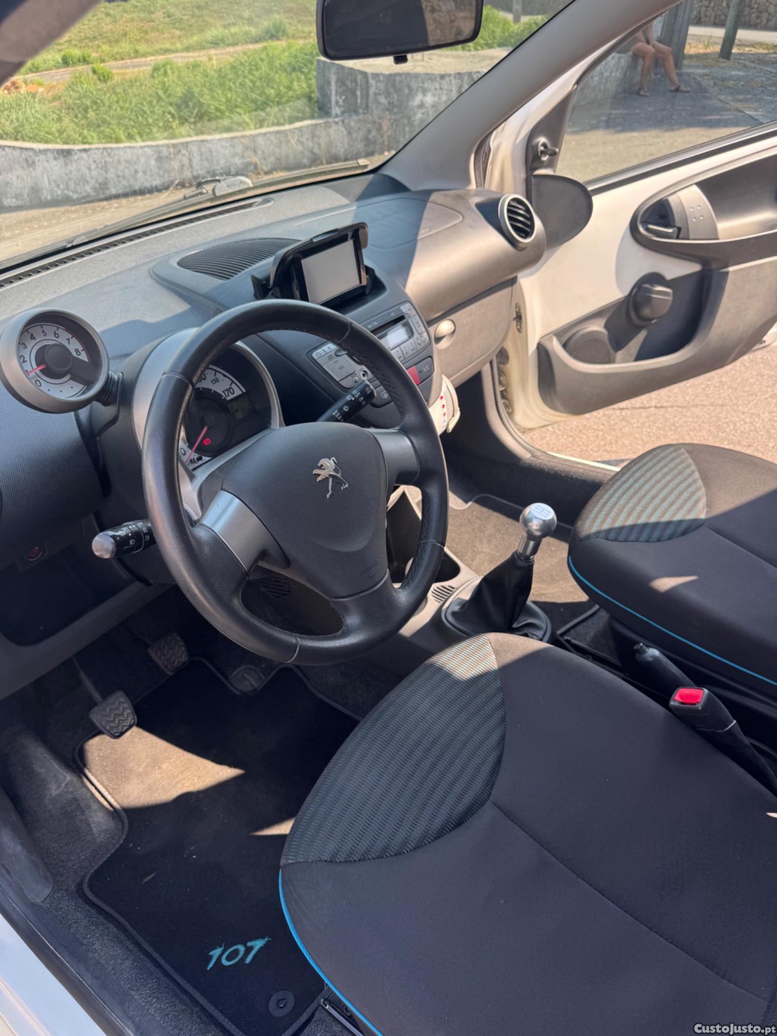 Peugeot 107 C/ GPS — fotografia 7