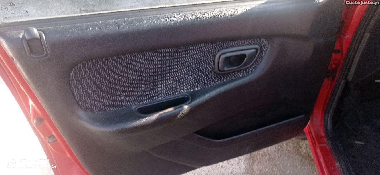 Hyundai Pony 1.3 — fotografia 4