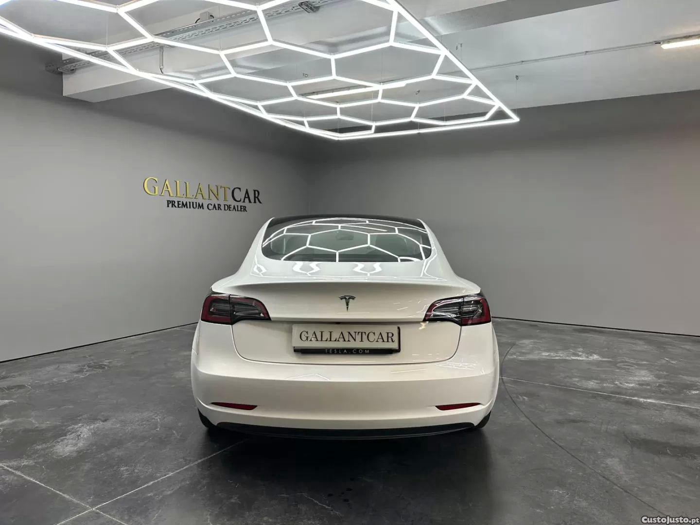 Tesla Model 3 standard range — fotografia 7