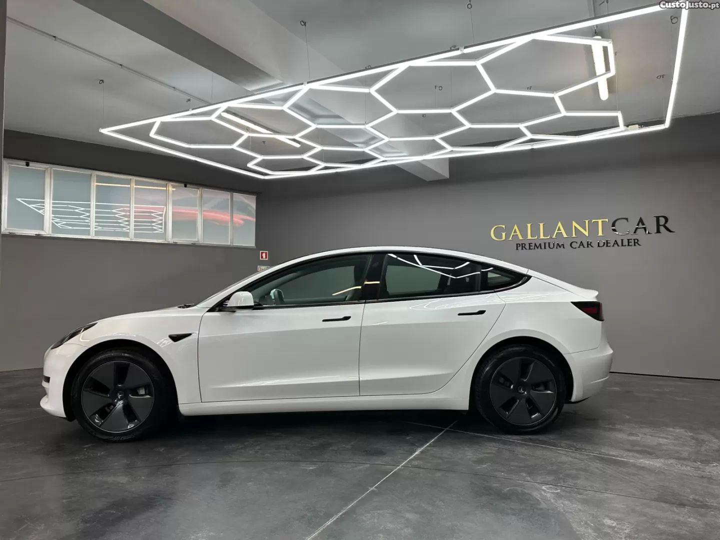 Tesla Model 3 standard range — fotografia 8