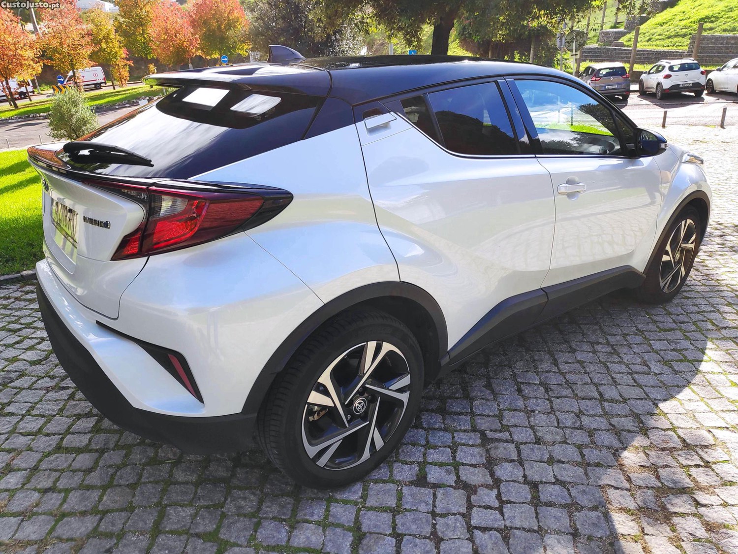 Toyota C-HR 1.8 Hybrid Square Collection — fotografia 3