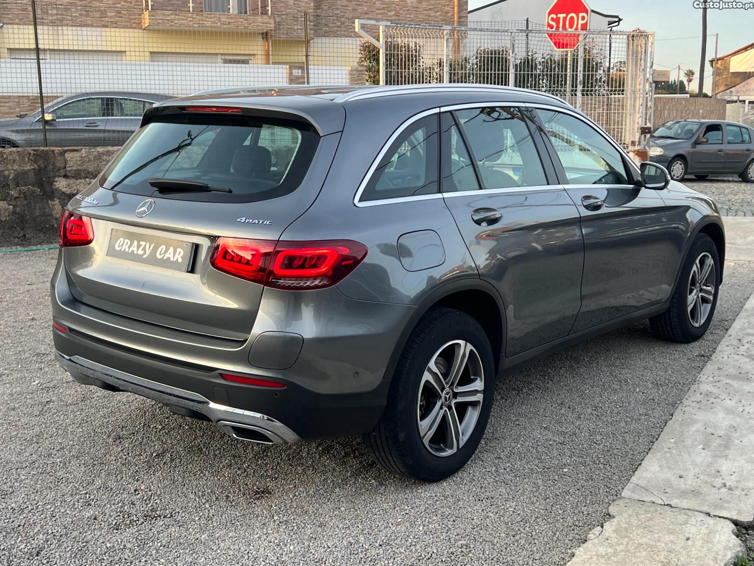Mercedes-Benz GLC 300 AMG — fotografia 15