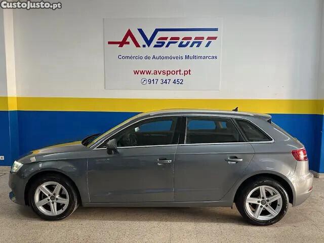 Audi A3 30 TDI Design — fotografia 14
