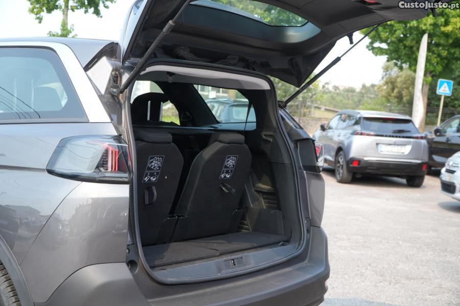 Peugeot 5008 1.2 PureTech Active — fotografia 7