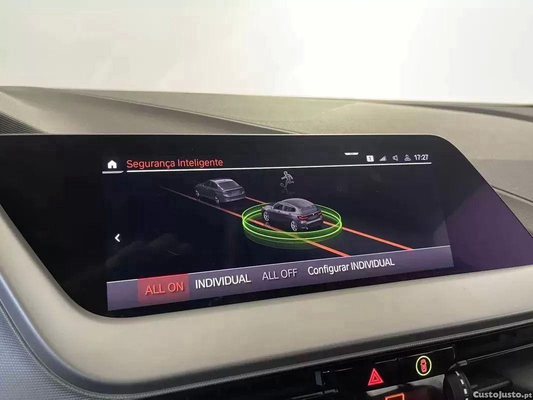 BMW 116 D advantage — fotografia 17