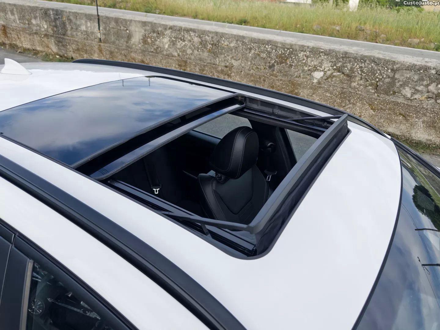 BMW 320 D line sport auto — fotografia 9