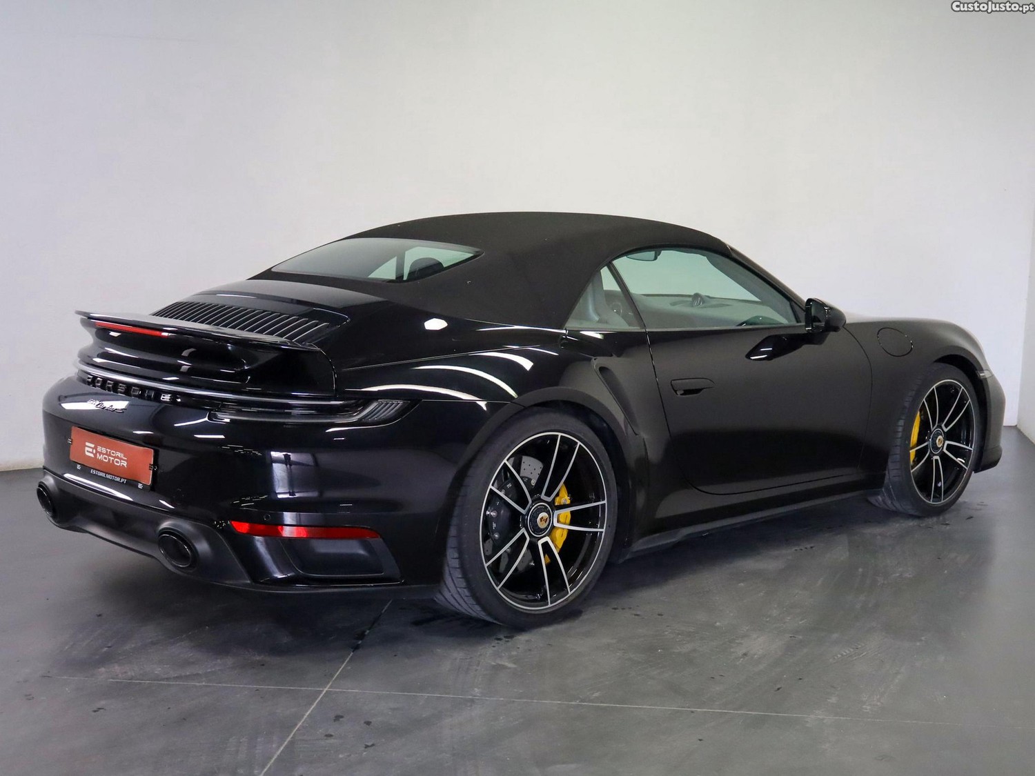 Porsche 911 Turbo S PDK — fotografia 22