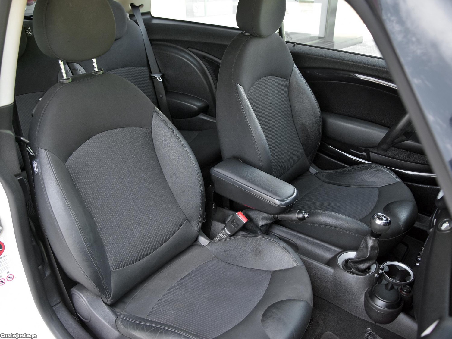 MINI Cooper S 184cv Caixa Manual — fotografia 6