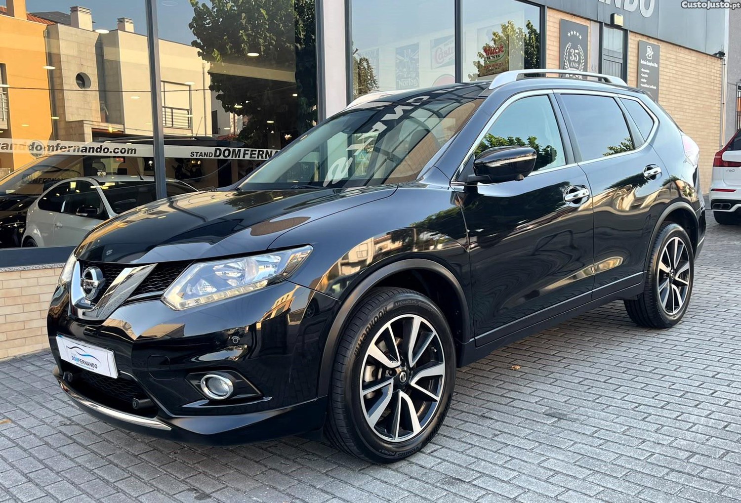 Nissan X-Trail 1.6 dCi Tekna — fotografia 12
