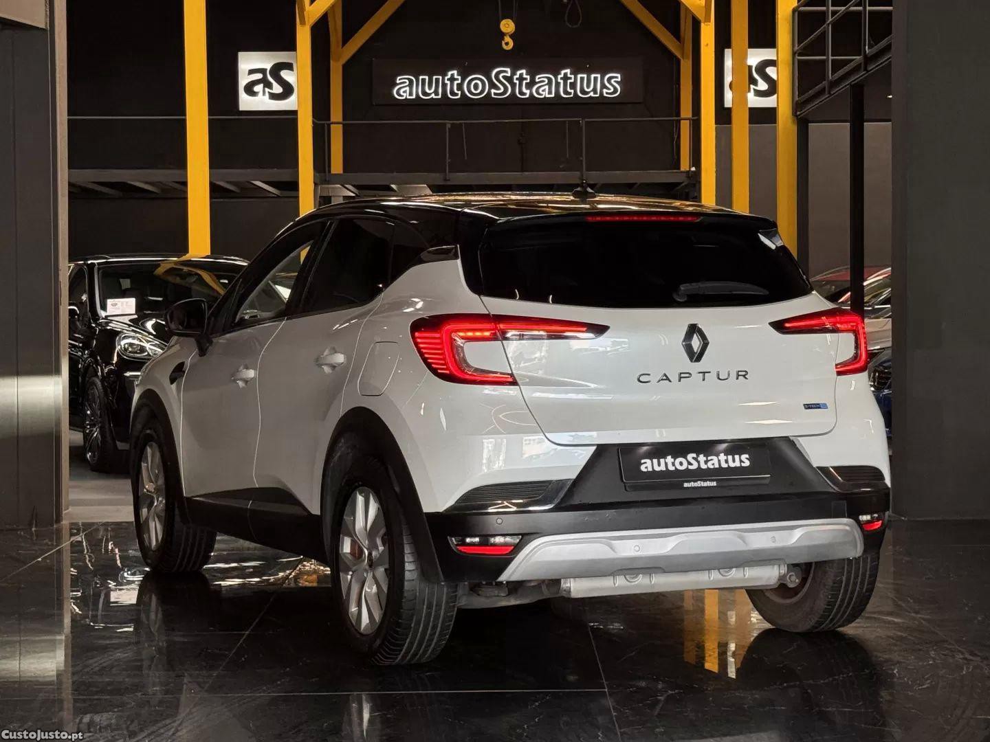 Renault Captur 1.6 e-tech plug-in intens — fotografia 20