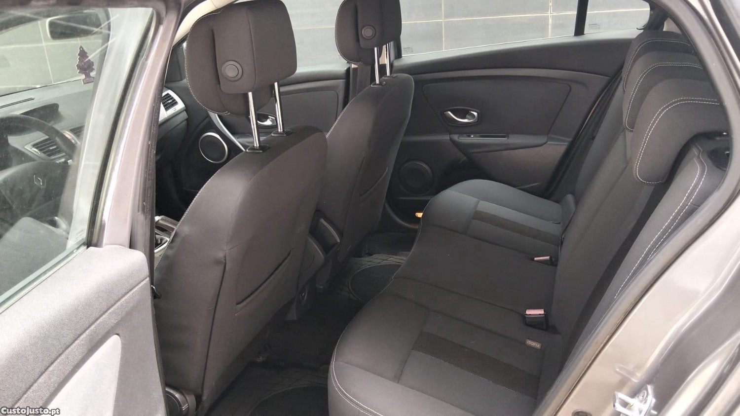 Renault Mégane Sports Tourer 1.5 DCi — fotografia 3
