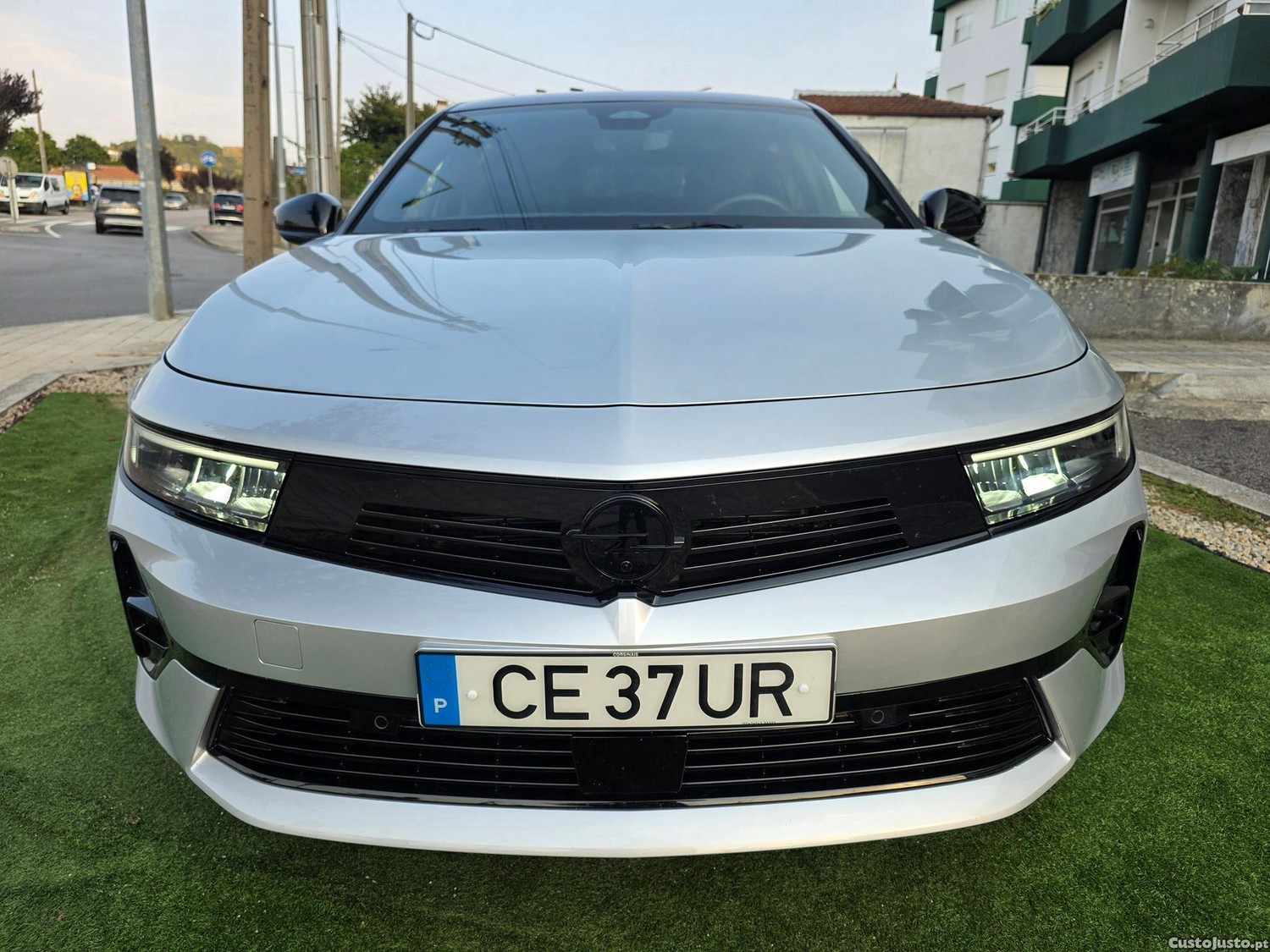 Opel Astra Sports Tourer 1.2 T Hybrid GS eDCT — fotografia 27