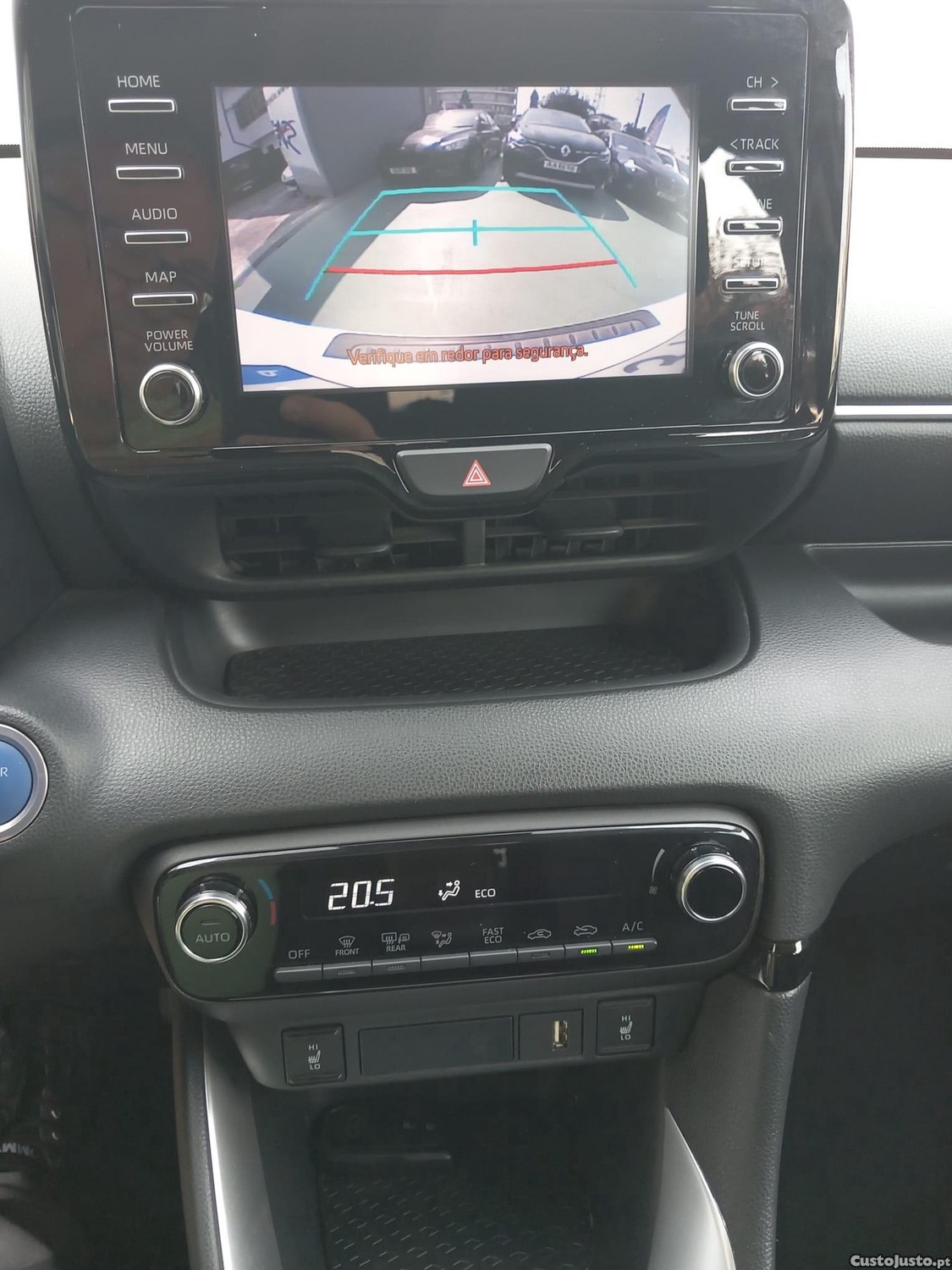 Toyota Yaris 1.5 HDF Exclusive — fotografia 7