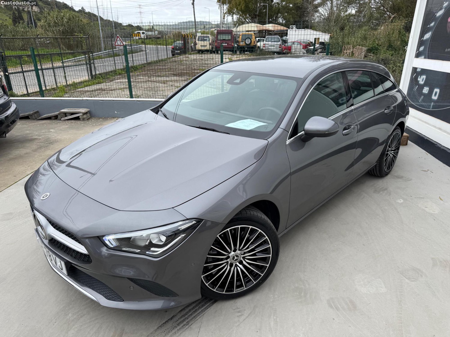 Mercedes-Benz CLA 250 Shooting Brake Progressive — fotografia 11