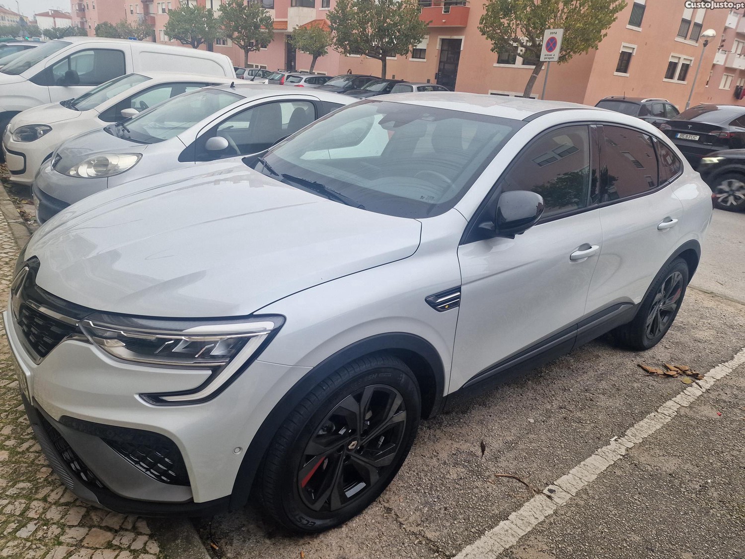 Renault Arkana E-Tech - 22 — photo 2