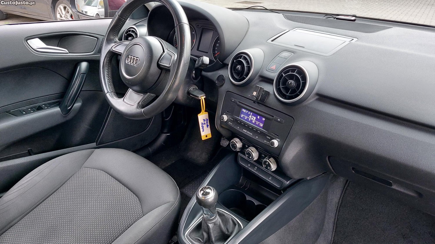 Audi A1 1.6 TDI5 portasmuito novo — fotografia 4