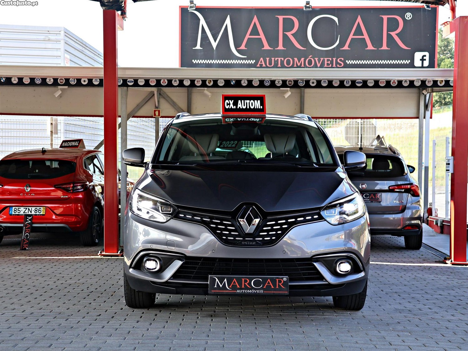 Renault Grand Scénic ENERGY dCi 160 EDC INITIALE PARIS - 18 foto 2