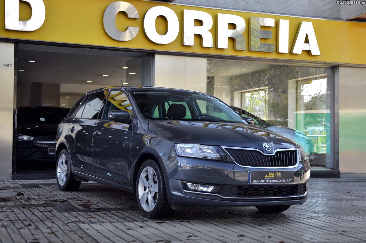 Skoda Rapid SpaceBack 1.4 Tdi Nacional 110.000kms - 18 foto 2