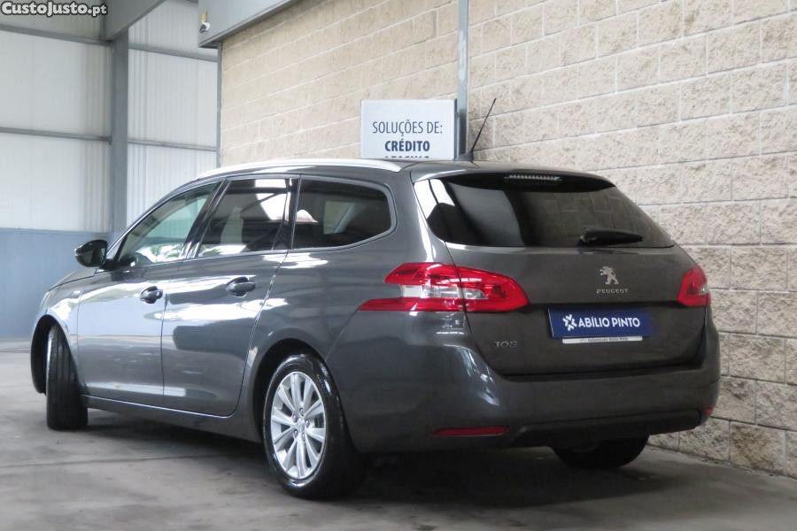 Peugeot 308 1.5 BlueHDi Style — fotografia 25