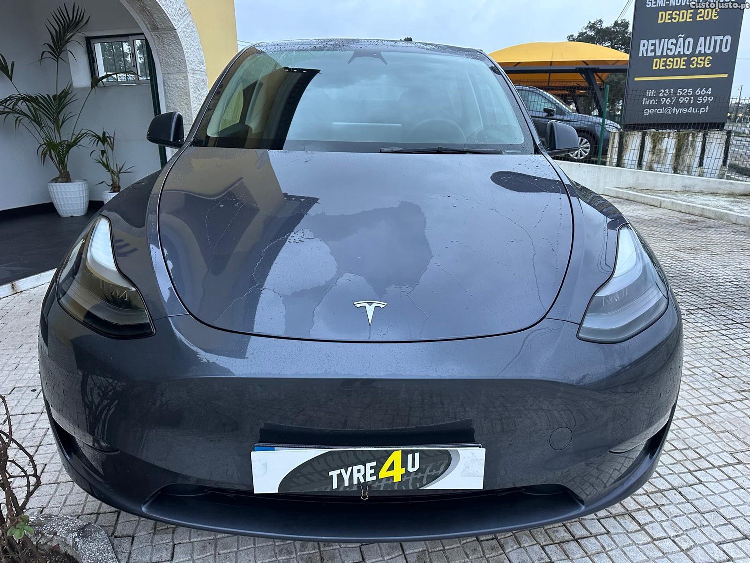 Tesla Model Y Long Range Tração Integral — fotografia 13