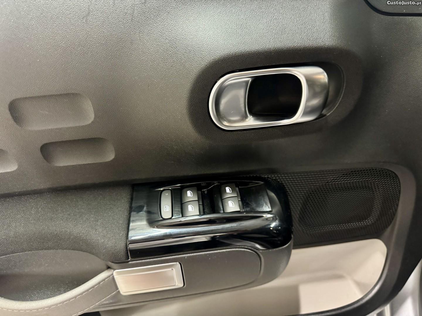 Citroën C3 1.2 PureTech C-Series — fotografia 8
