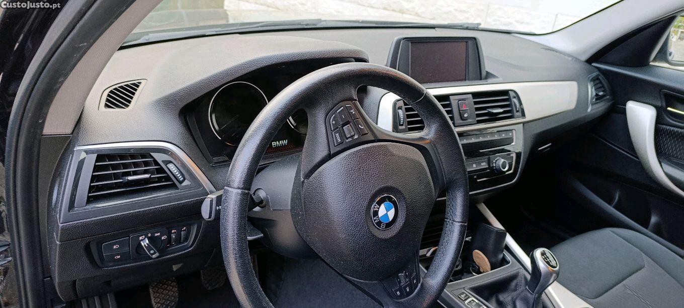 BMW 116 1.5 diesel sport — fotografia 4
