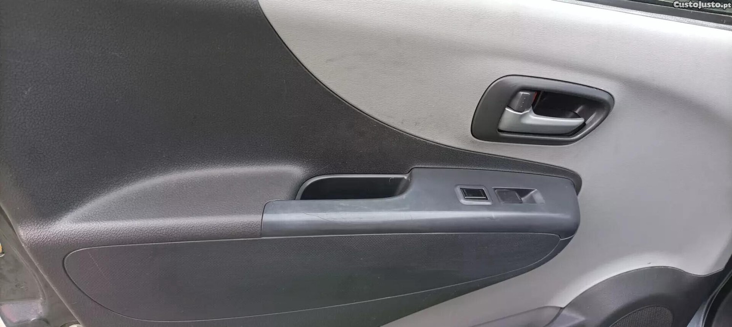 Suzuki Alto 1.0 GL Style (2011-2013) — fotografia 6