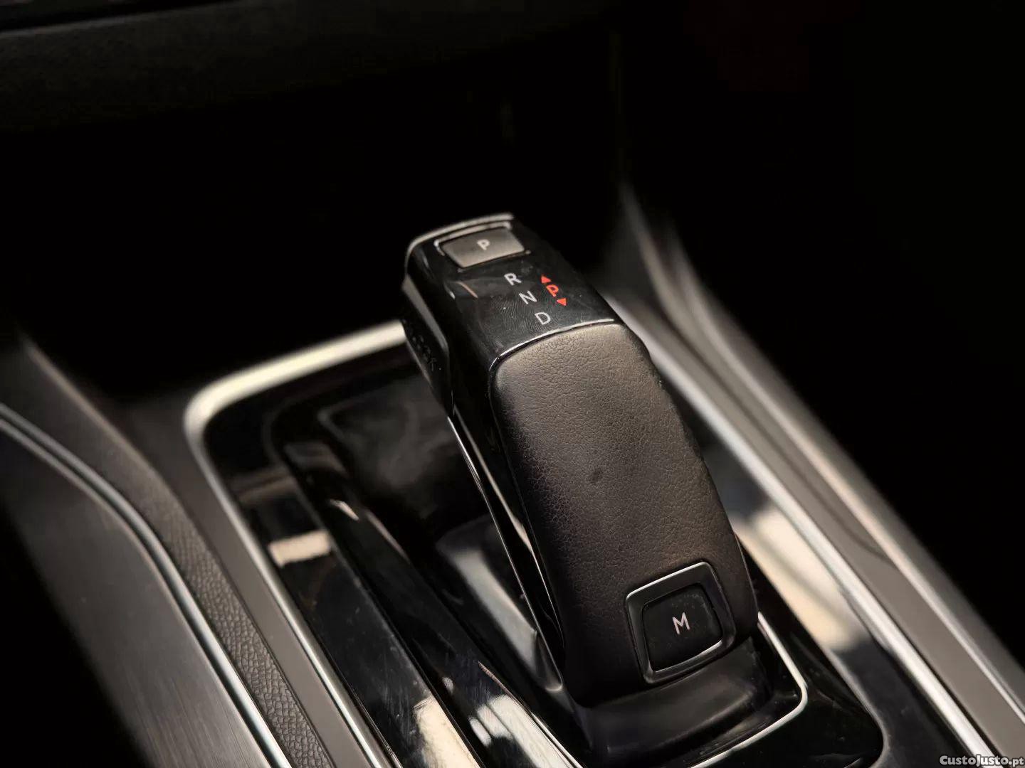 Peugeot 308 1.5 bluehdi style eat8 — fotografia 8