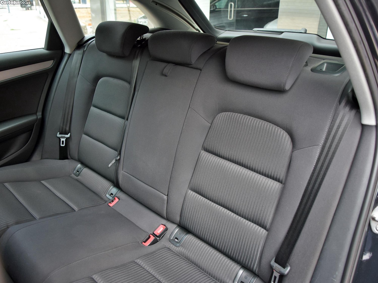 Audi A4 Avant 2.0 TDI 136cv Multitronic Nacional — fotografia 4