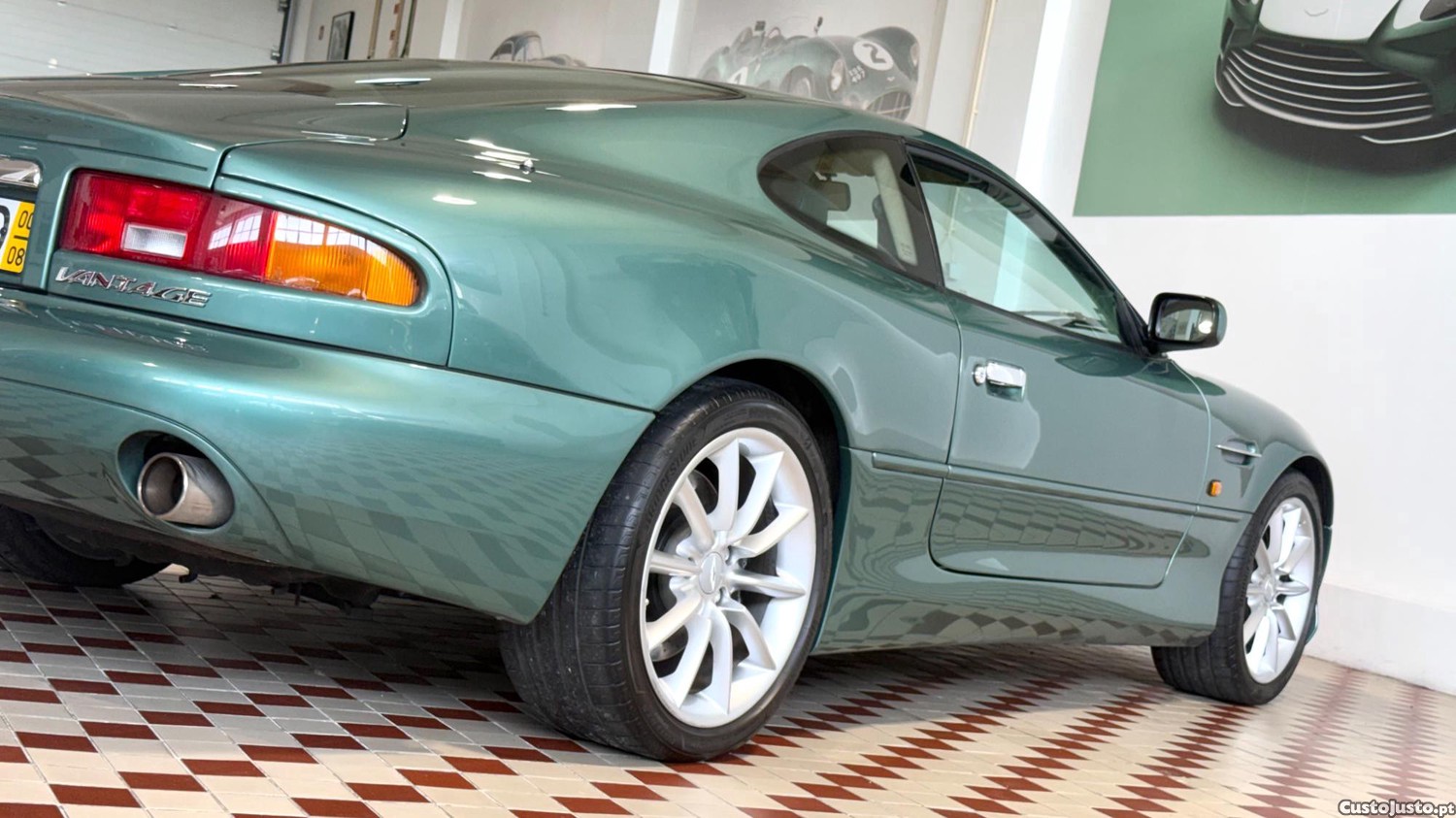 Aston Martin DB7 Vantage — fotografia 18