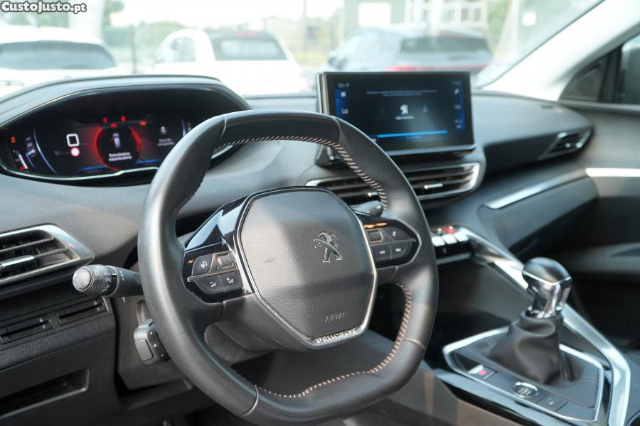 Peugeot 5008 1.2 PureTech Active — fotografia 5