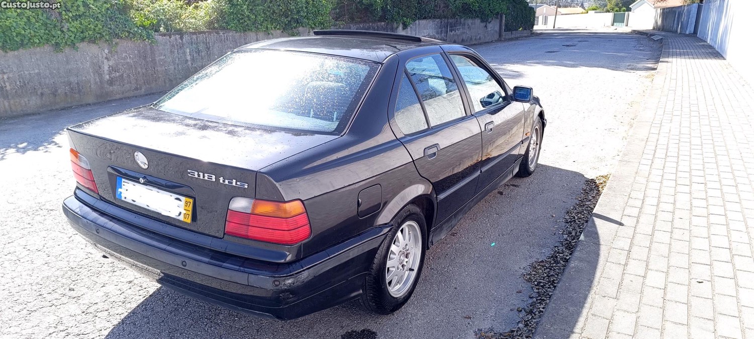 BMW 318 E36 1.7 TDS ler anúncio — fotografia 7